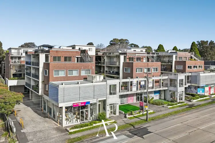 15/818-826 Canterbury Road