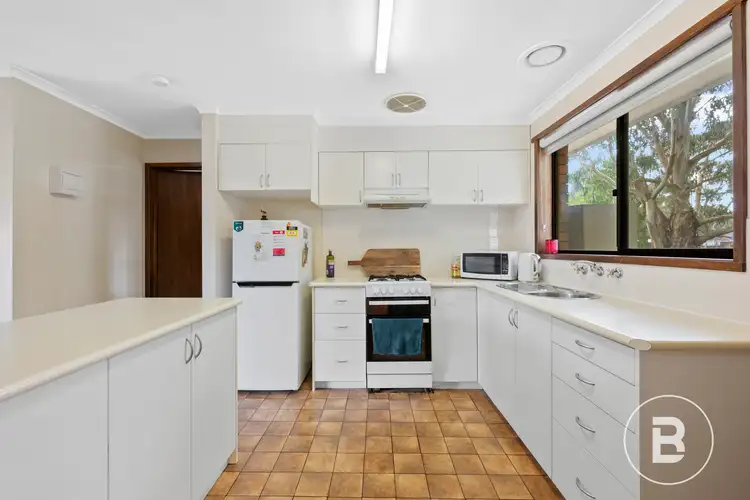 Fifth view of Homely unit listing, 2/14 Recreation Road, Mount Clear VIC 3350
