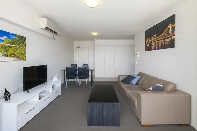 Main view of Homely apartment listing, 102/292 Boundary Street, Spring Hill QLD 4000
