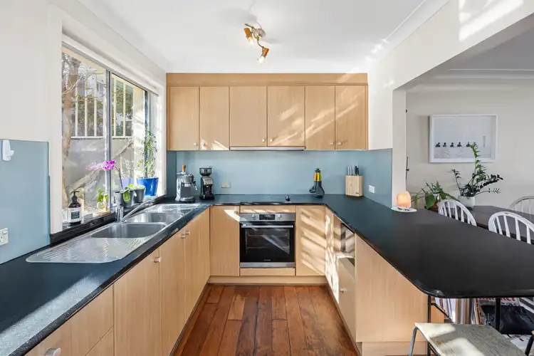 Third view of Homely apartment listing, 19/2 Queenscliff Road, Queenscliff NSW 2096