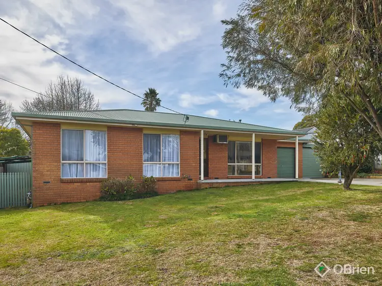 2a Balmoral Crescent, Drouin VIC 3818