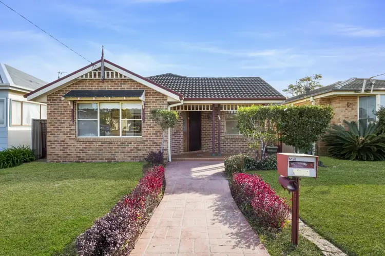 245 Trafalgar Avenue, Umina Beach NSW 2257