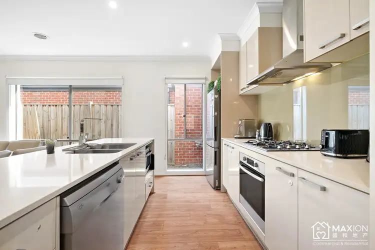 Fifth view of Homely house listing, 22 Karawarra Circuit, Cranbourne North VIC 3977