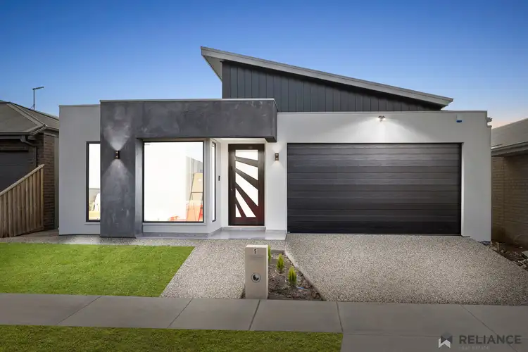 5 Macara Street, Sunbury VIC 3429