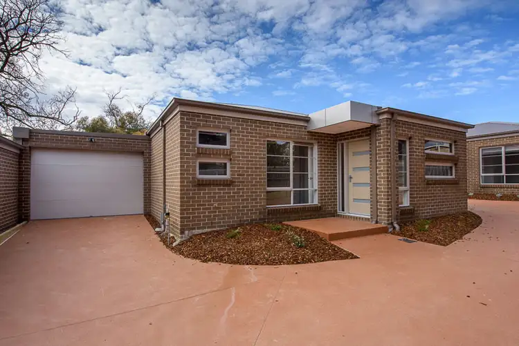 Main view of Homely townhouse listing, 4/5 Seaview Parade, Dromana VIC 3936