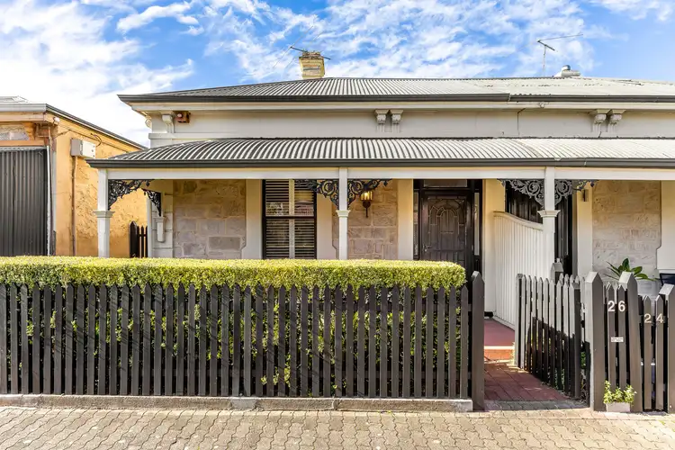 26 Murray Street