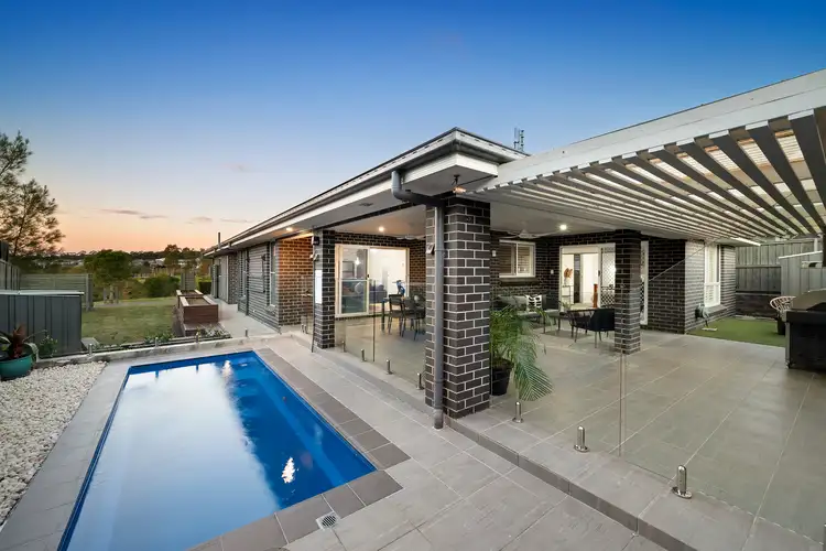 64 Brookfield Avenue, Fletcher NSW 2287