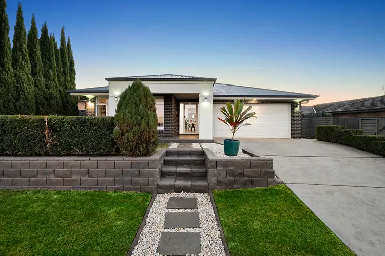 64 Brookfield Avenue, Fletcher NSW 2287