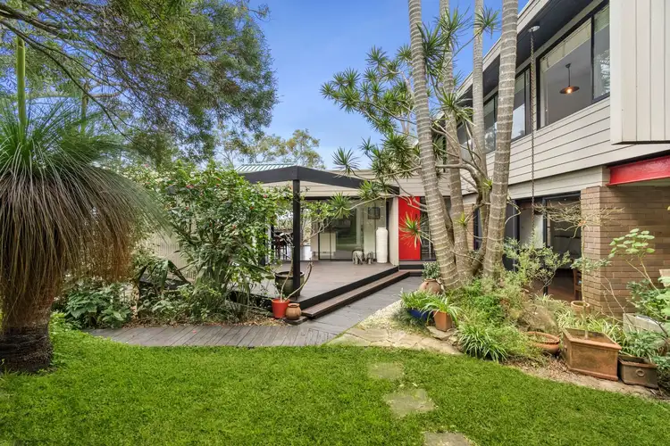Second view of Homely house listing, 7 Riviera Avenue, Avalon Beach NSW 2107
