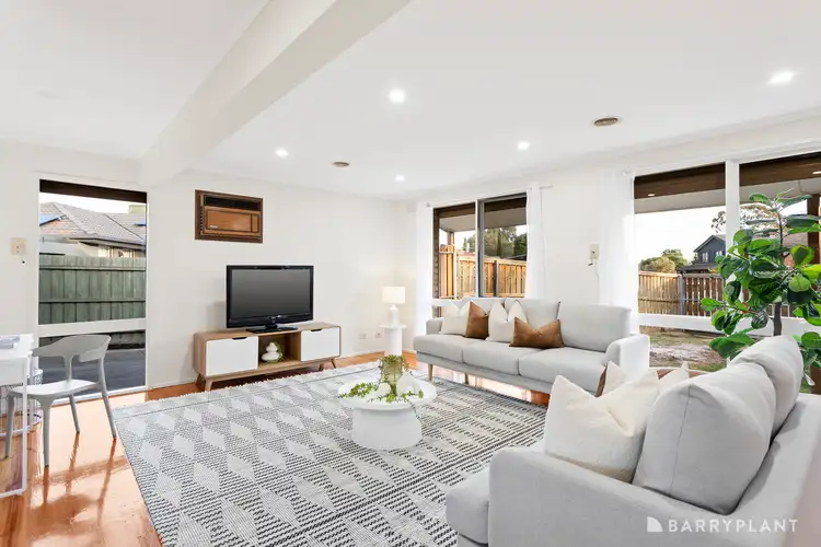 Second view of Homely house listing, 5 Dryden Court, Bundoora VIC 3083