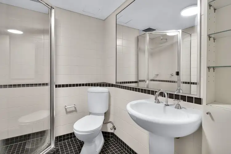 Fourth view of Homely studio listing, 211/2 MacPherson Street, Cremorne NSW 2090