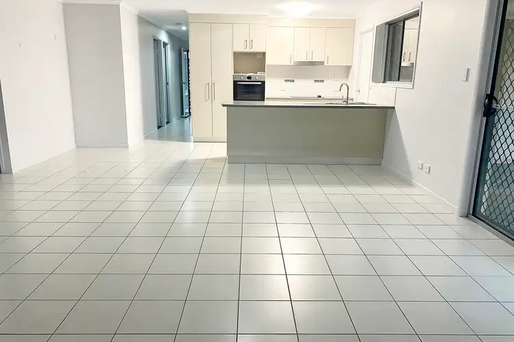 Fifth view of Homely house listing, 4 Eyre Court, Urraween QLD 4655