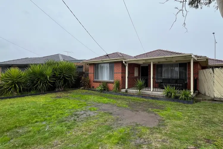 Second view of Homely house listing, 5 Bega Court, Gladstone Park VIC 3043