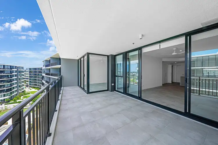 1710/10 Sickle Avenue, Hope Island QLD 4212