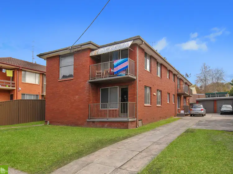 Main view of Homely unit listing, 4/50a Kembla Street, Wollongong NSW 2500