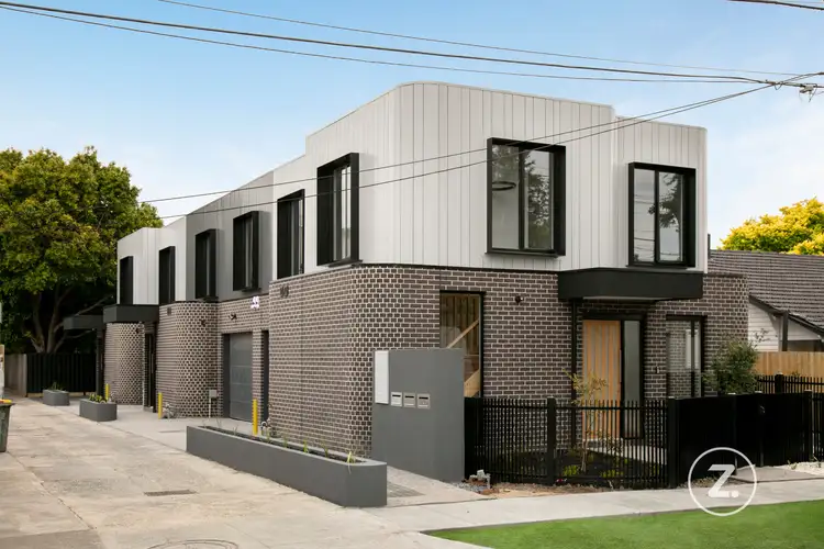 Main view of Homely house listing, 1/45 North Avenue, Bentleigh VIC 3204