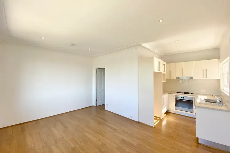Main view of Homely apartment listing, 4/33 Burraneer Bay Road, Cronulla NSW 2230