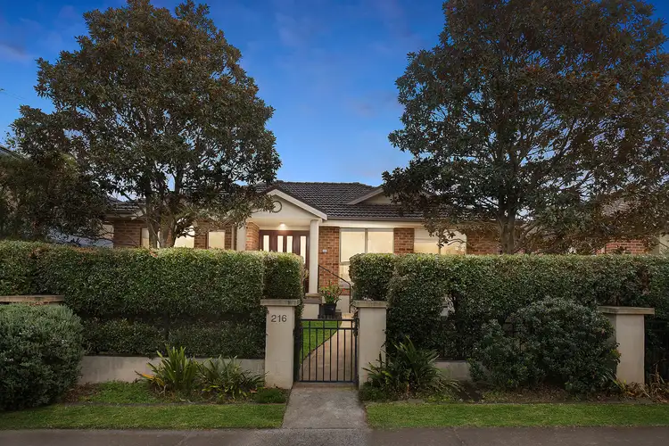 216 Garden Street, Warriewood NSW 2102