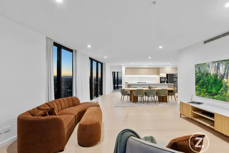 2104/180 Marine Parade, Labrador QLD 4215