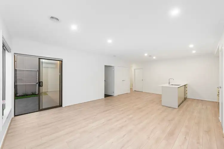 Sixth view of Homely house listing, 7 Brushwood Drive, Aintree VIC 3336