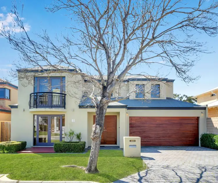 41 Macaulay Crescent