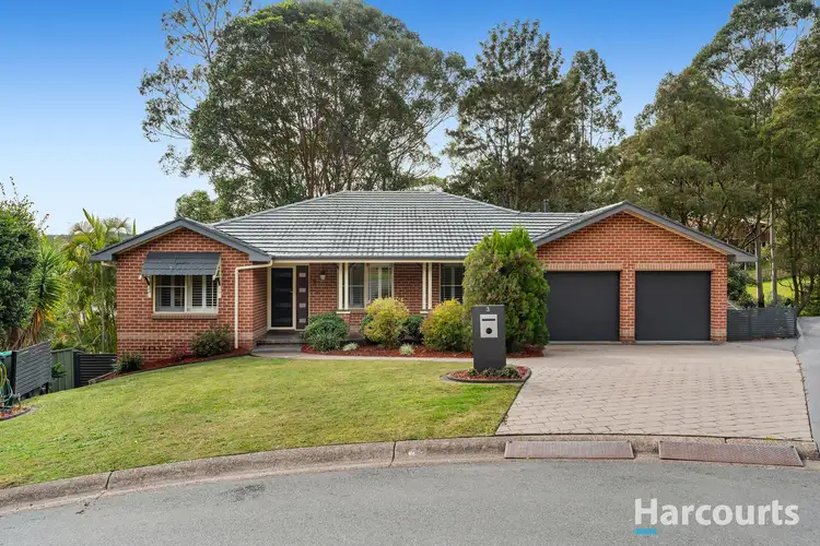 3 Grosvenor Place, Valentine NSW 2280