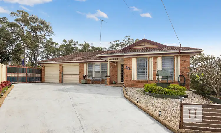 Main view of Homely house listing, 10 Japonica Close, Lake Haven NSW 2263