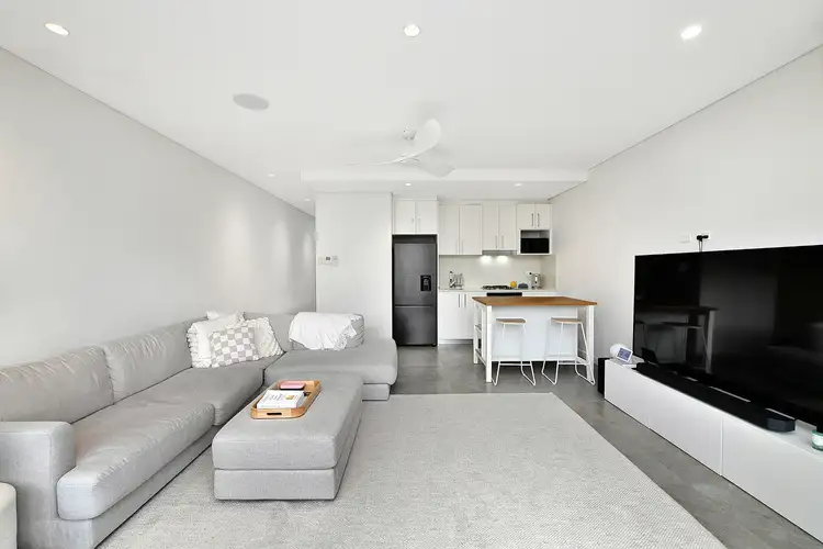 Fourth view of Homely apartment listing, 5/4 Holkham Avenue, Randwick NSW 2031