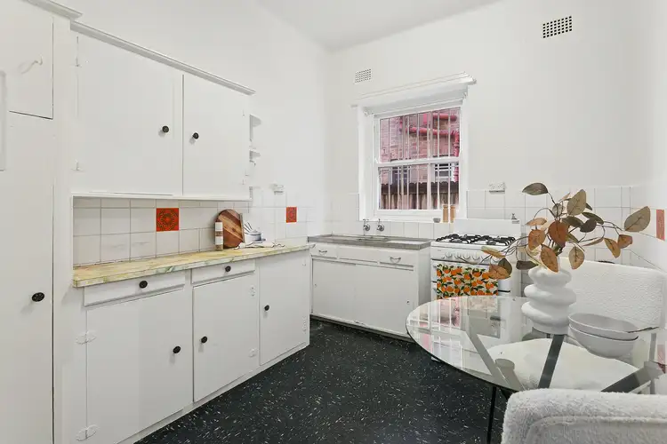 Fourth view of Homely apartment listing, 2/48 Beach Road, Bondi Beach NSW 2026