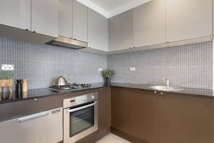 Fifth view of Homely unit listing, 338/25-33 Allen Street, Waterloo NSW 2017