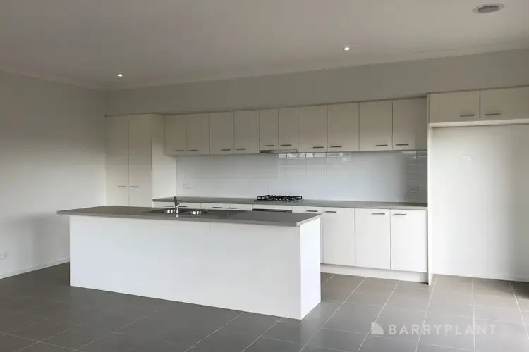 Fifth view of Homely house listing, 21 Flourish Way, Werribee VIC 3030