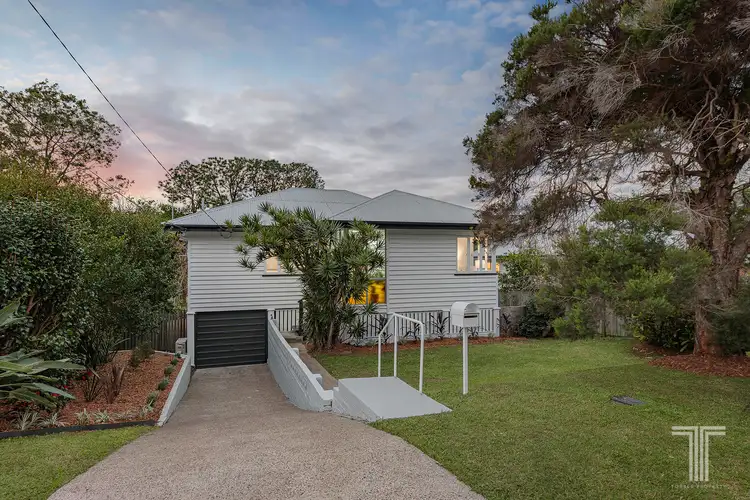 19 Nurstead Street, Camp Hill QLD 4152