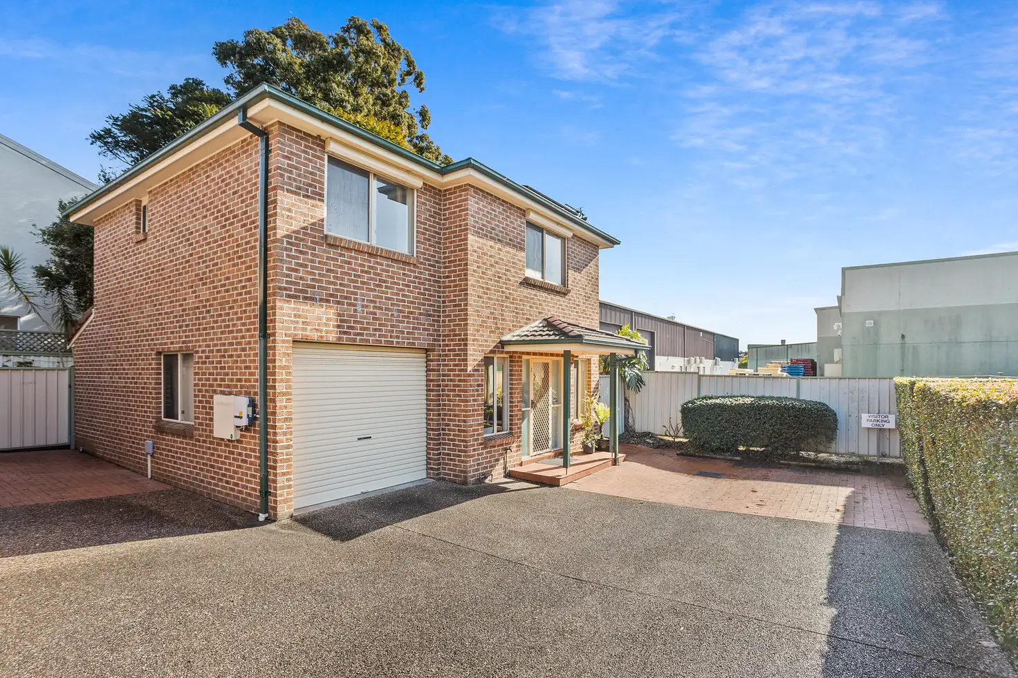 Main view of Homely townhouse listing, 4/8a Balgownie Road, Fairy Meadow NSW 2519
