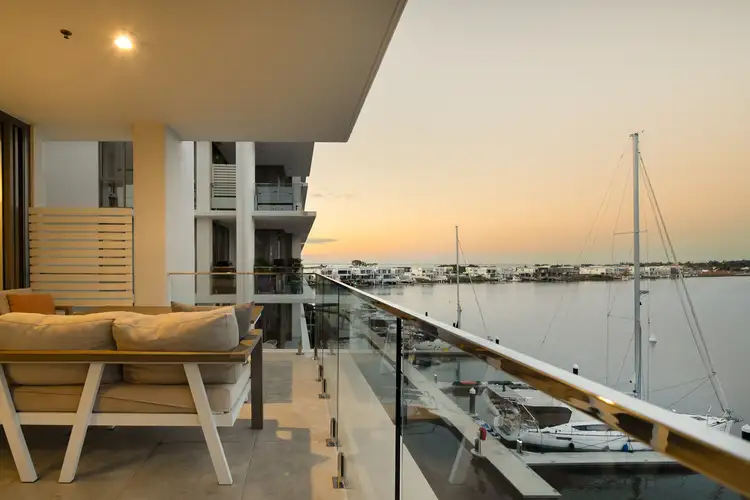401/11 Aqua Street, Newport QLD 4020