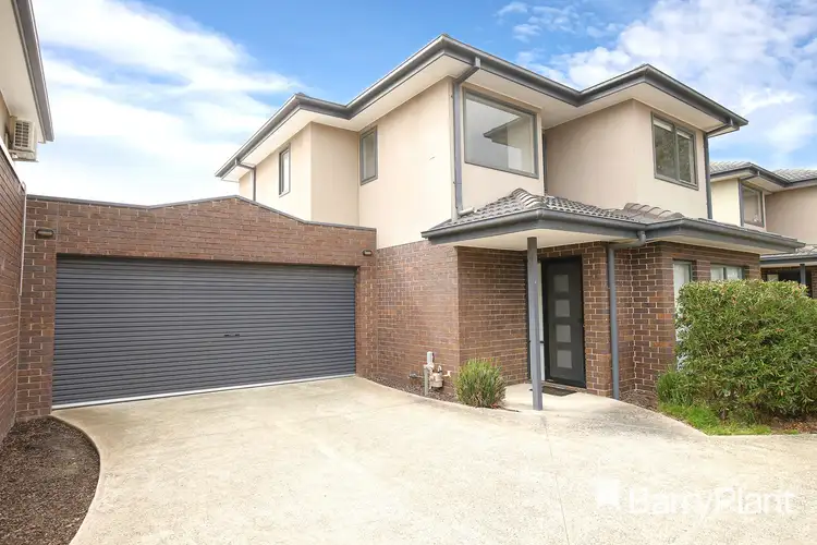 3/8 Karingal Street, Croydon North VIC 3136