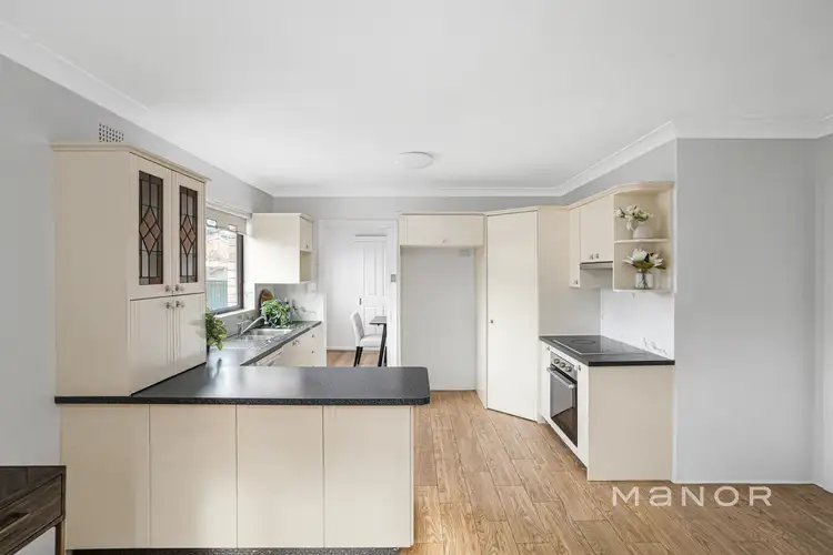 Fifth view of Homely house listing, 7 Hutchins Crescent, Kings Langley NSW 2147