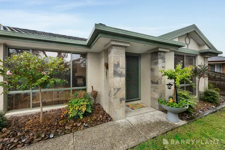 Second view of Homely house listing, 4 Cosmo Court, Kilsyth VIC 3137