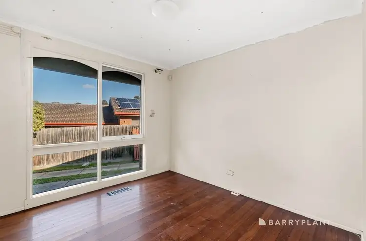 Fifth view of Homely house listing, 6 Hales Court, Mill Park VIC 3082