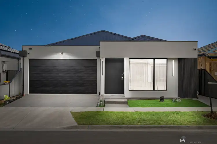 40 Mealie Avenue, Mickleham VIC 3064