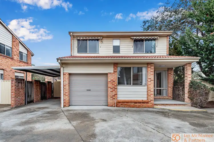 8/53 Walker Crescent, Jerrabomberra NSW 2619
