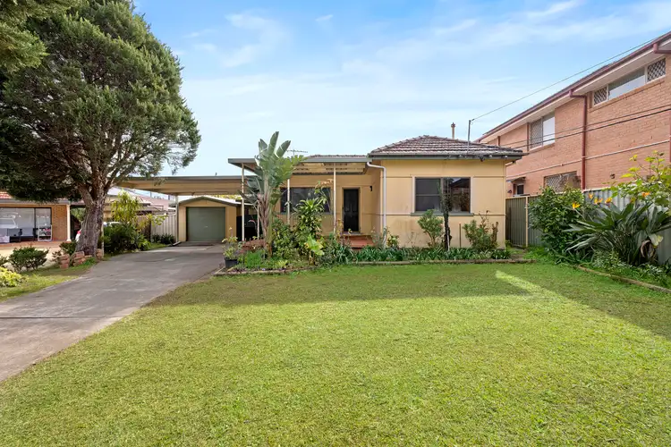 Second view of Homely house listing, 7 Dalmatia Street, Carramar NSW 2163