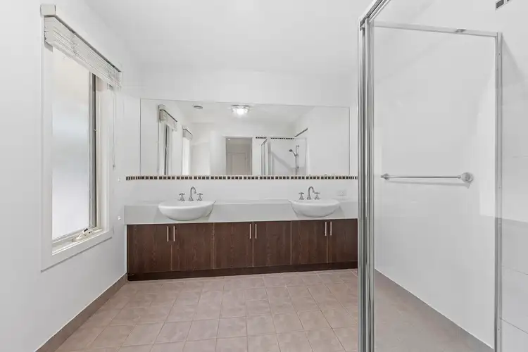Fourth view of Homely house listing, 33 The Common, Macleod VIC 3085