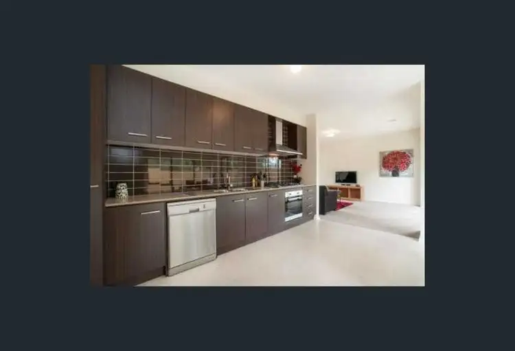 Second view of Homely unit listing, 2/8 Raymond Avenue, Frankston VIC 3199