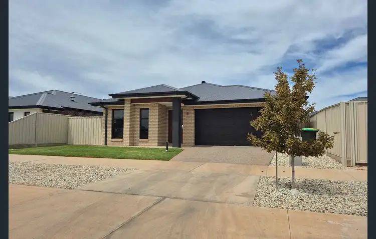 11 Lakepark Boulevard, Mildura VIC 3500