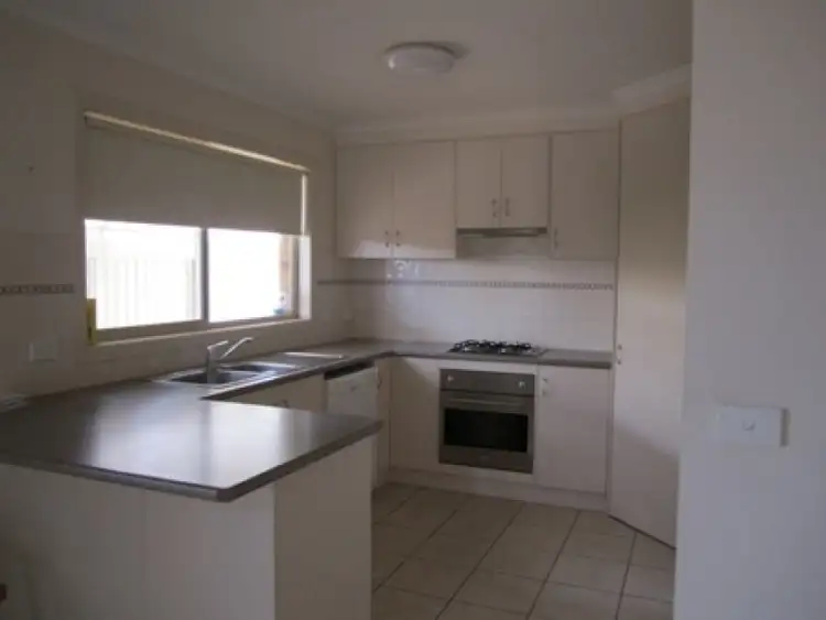 Third view of Homely house listing, 8 Thames Place, Mildura VIC 3500