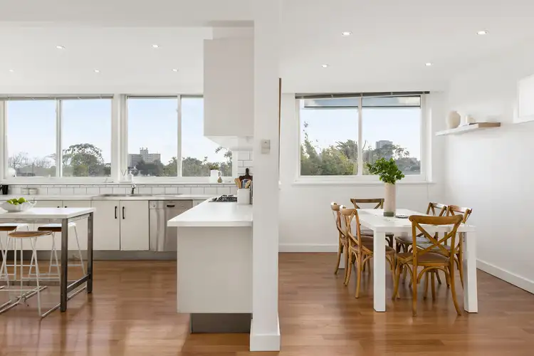 10/71 Westbury Street, St Kilda East VIC 3183