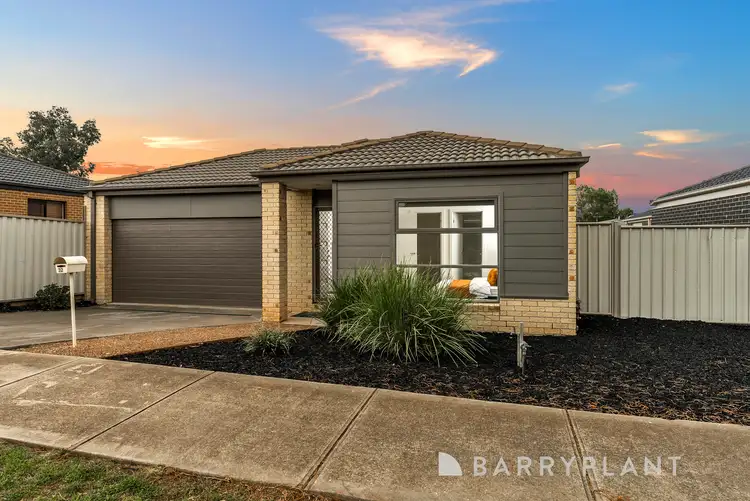 32 Mallow Street, Brookfield VIC 3338