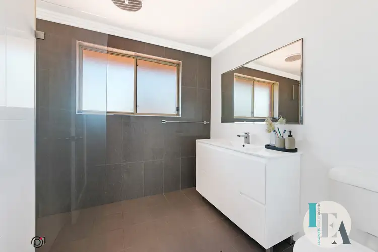 Fifth view of Homely house listing, 2/4-6 Tilba Close, Flinders NSW 2529