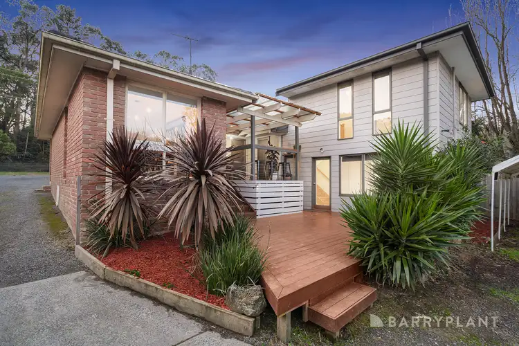 10 Mathers Avenue, Launching Place VIC 3139