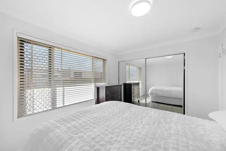 Fifth view of Homely unit listing, 1/240 Spring Street, Kearneys Spring QLD 4350